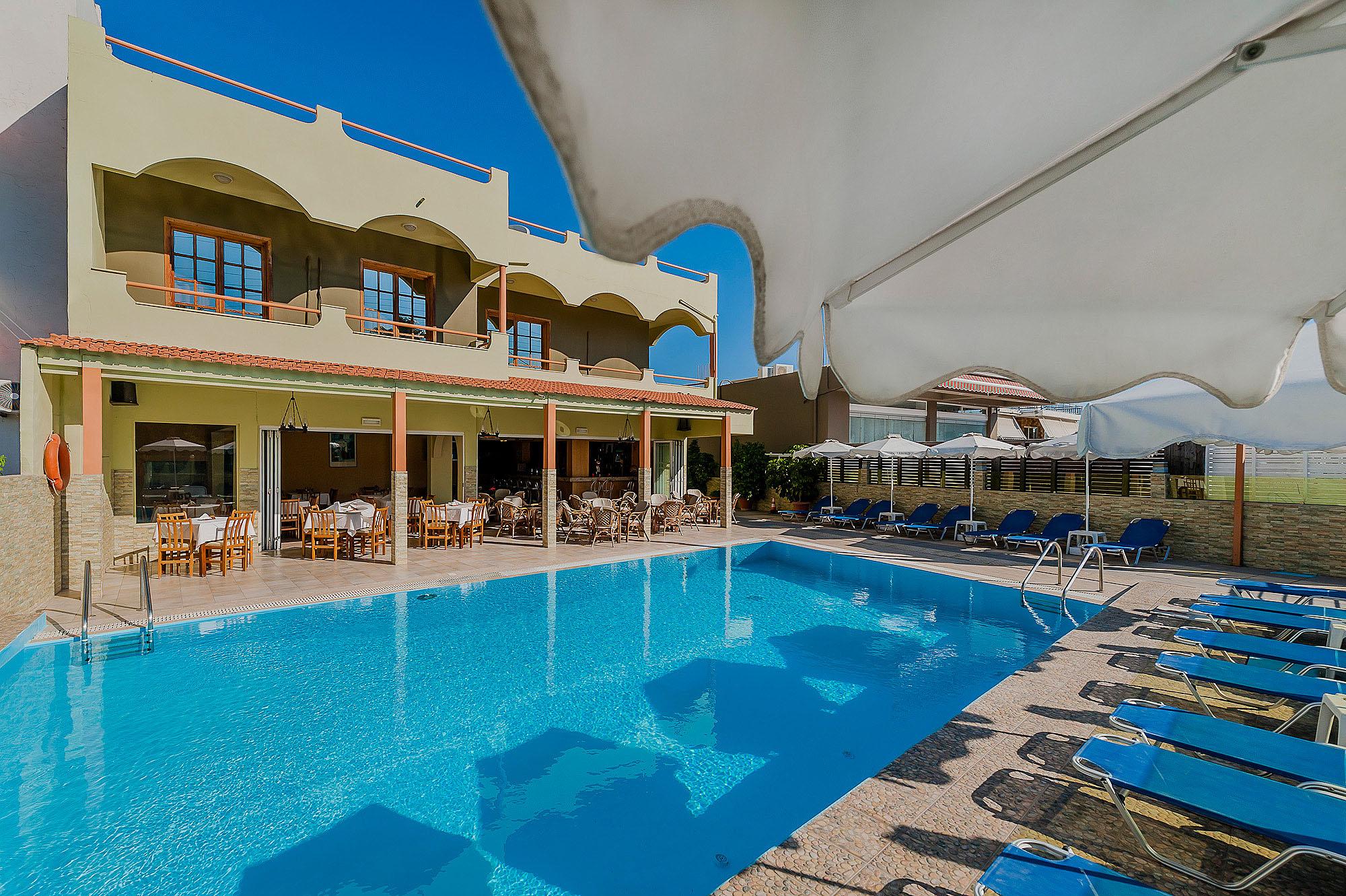 Esmeralda Hotel Kremastí Exteriör bild