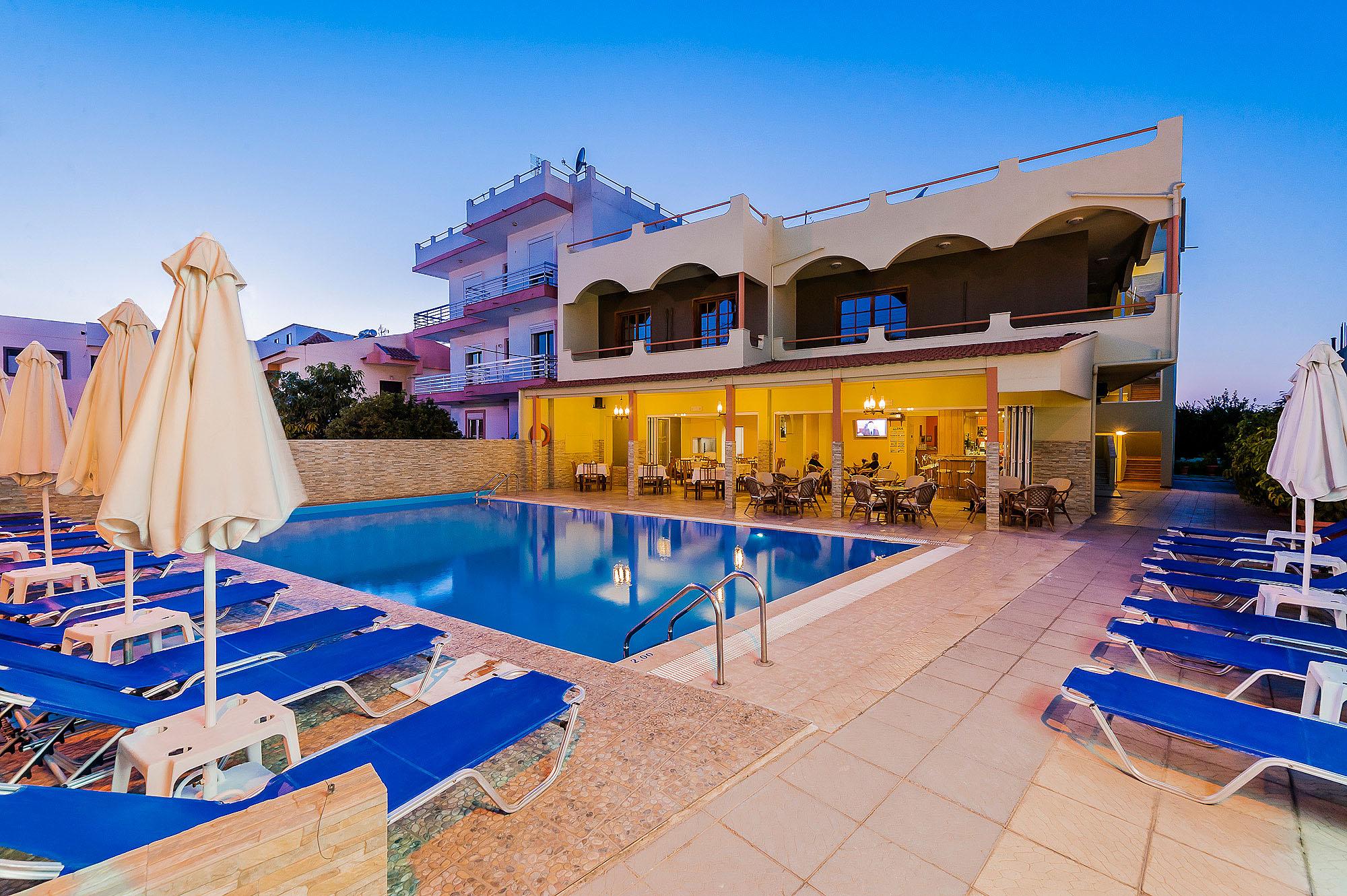 Esmeralda Hotel Kremastí Exteriör bild